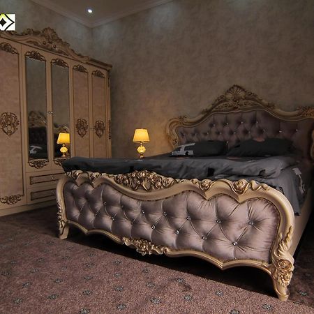 Hotel Buston Chkalovsk ภายนอก รูปภาพ